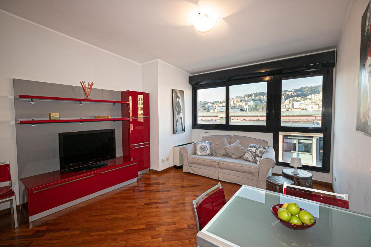 Real Italian Estate - Red Coral Apartment Genova Exterior foto