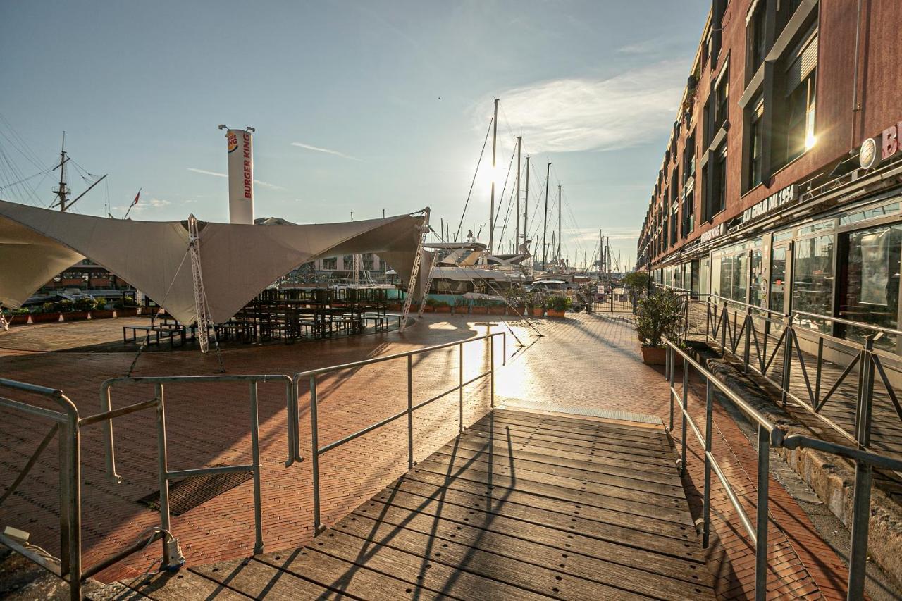 Real Italian Estate - Red Coral Apartment Genova Exterior foto