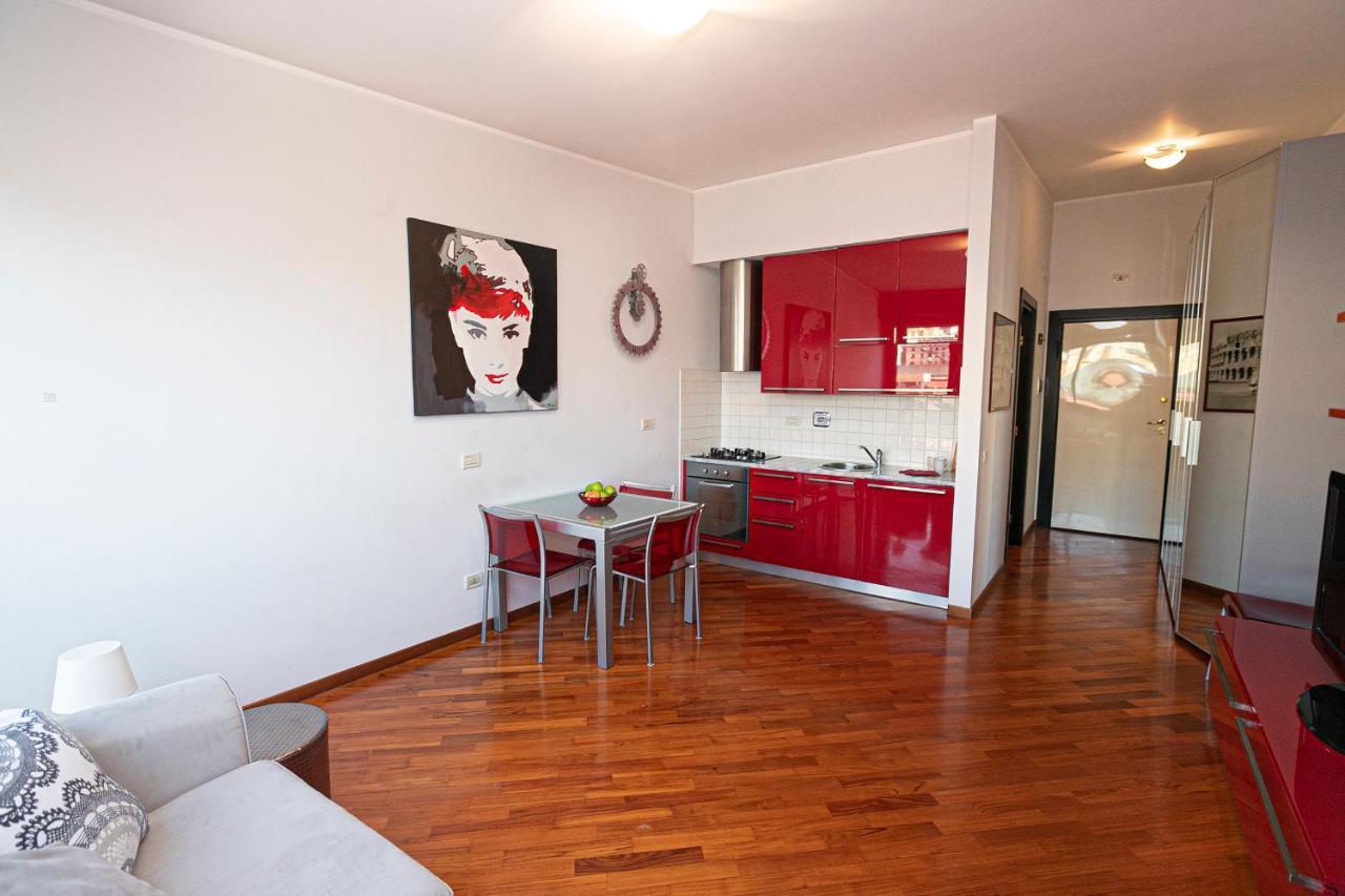 Real Italian Estate - Red Coral Apartment Genova Exterior foto